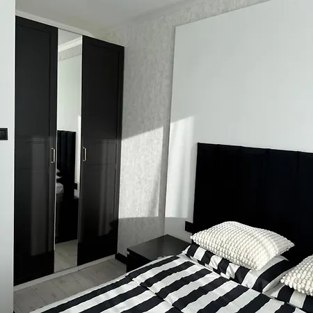 Rent 2 *